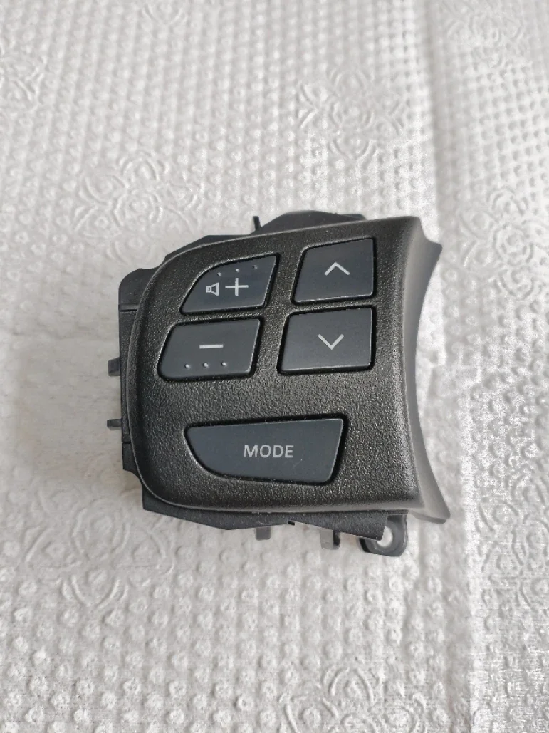 Genuine Steering Wheel Cruise Control Switch Button 8602A016 For Mitsubishi EVO10 X 10th CZ4A CY4A Lancer