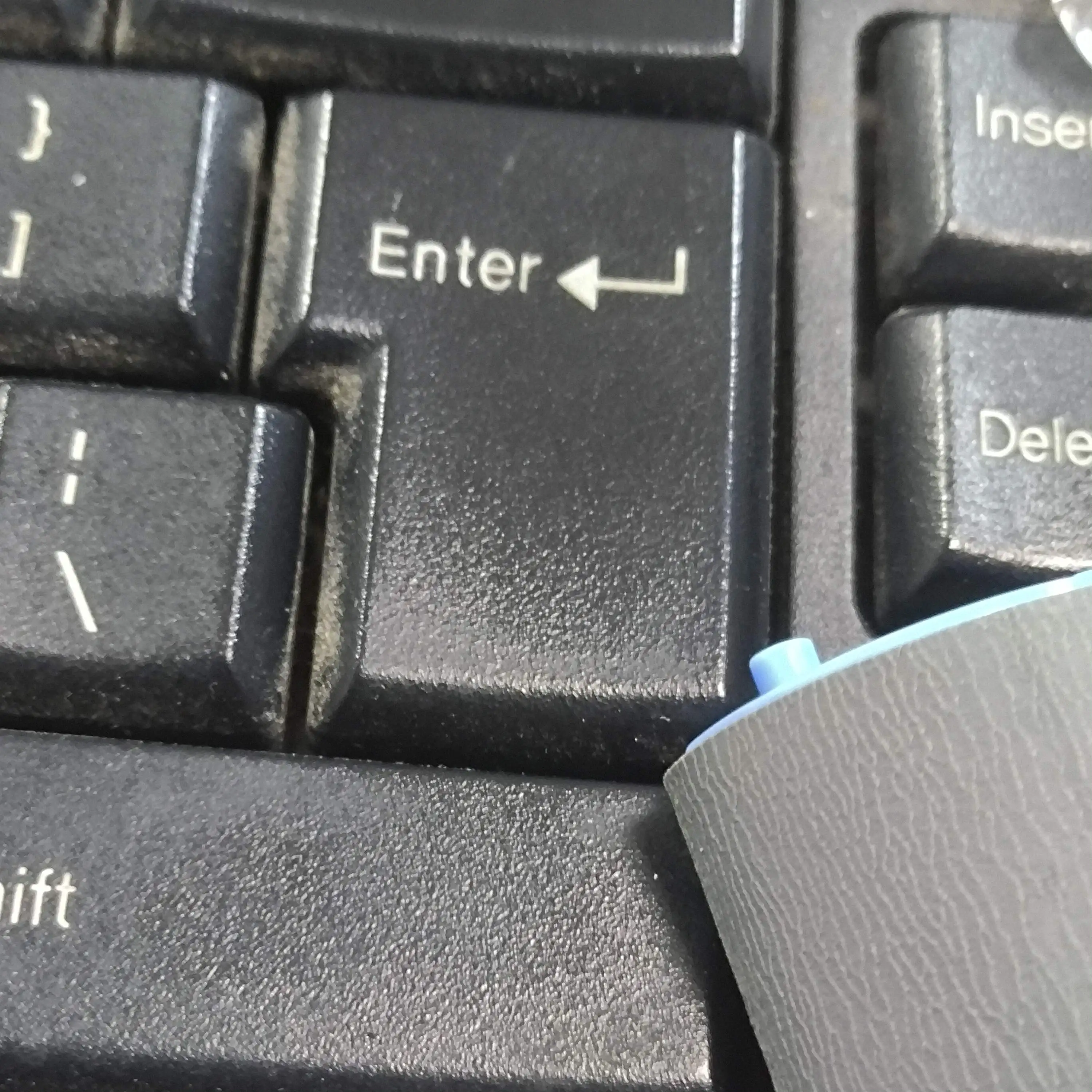 

50 шт. RL1-1497-000 Ролик захвата для HP M1530 M1536 M1120 M1522 P1505 P1566 P1606 MF 4410 4450 4452 4570 4550 D520 LBP 3250 6200