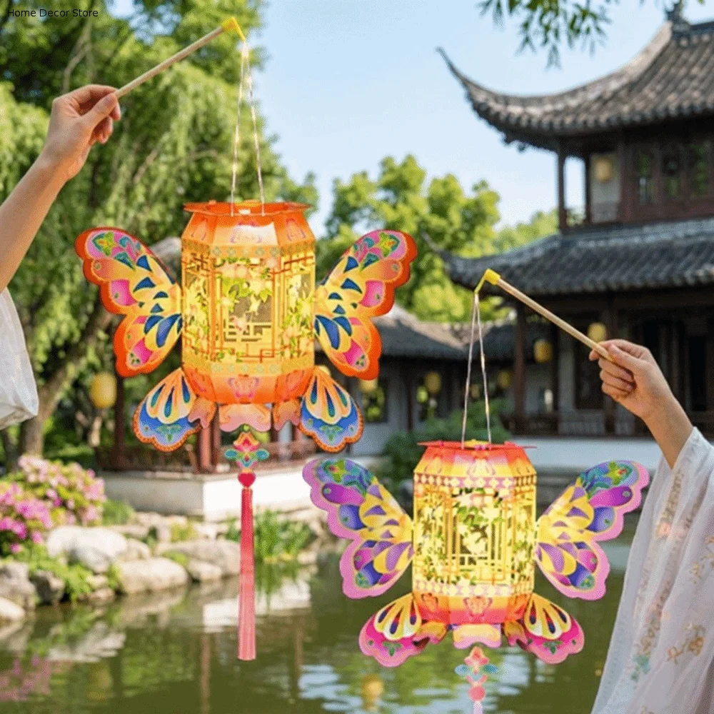 

PVC Material Mid-Autumn Festival Lantern Luminous Glowing Design Butterfly Lantern Handheld Ancient Style Handmade Lamp