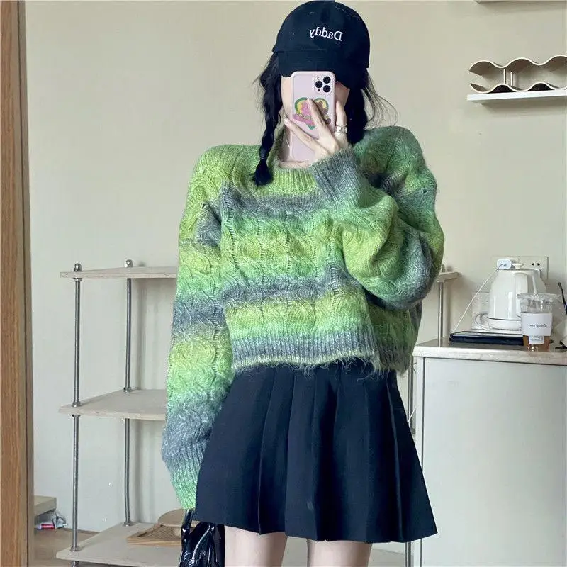 Gradual Change Color Twist Soft Waxy Sweater Women's Autumn and Winter Crop Tops Loose Short Knitted Top