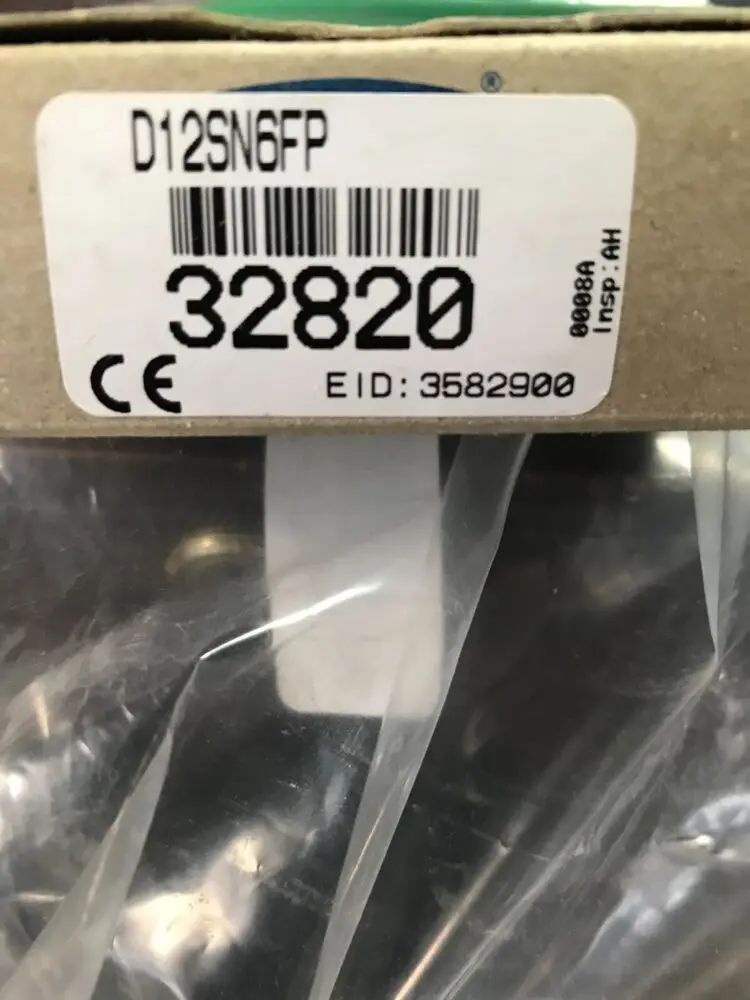 

1PC BANNER D12SN6FP FIBER OPTIC SENSOR D12SN6FP New