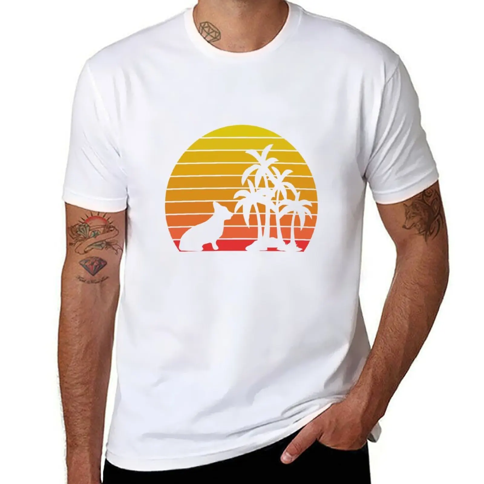 

Retro Vintage Corgi Sunset Palm Trees Beach Silhouette T-Shirt t shirt man cotton man t shirts high quality luxury brand T-Shirt