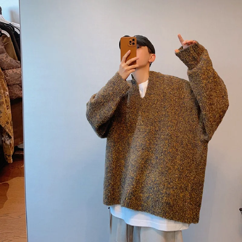 Spring Fall New Retro Everything Lazy Loose Big Version Of Christmas Moss Green V-Neck Drop Shoulder Sweater Men Fashion Casual