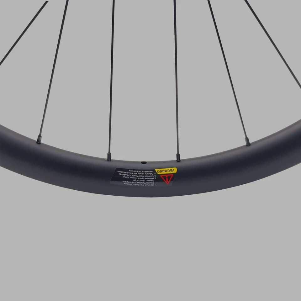 CSC UCI 700C 超軽量ロードバイク用カーボンホイールセット 幅25/28