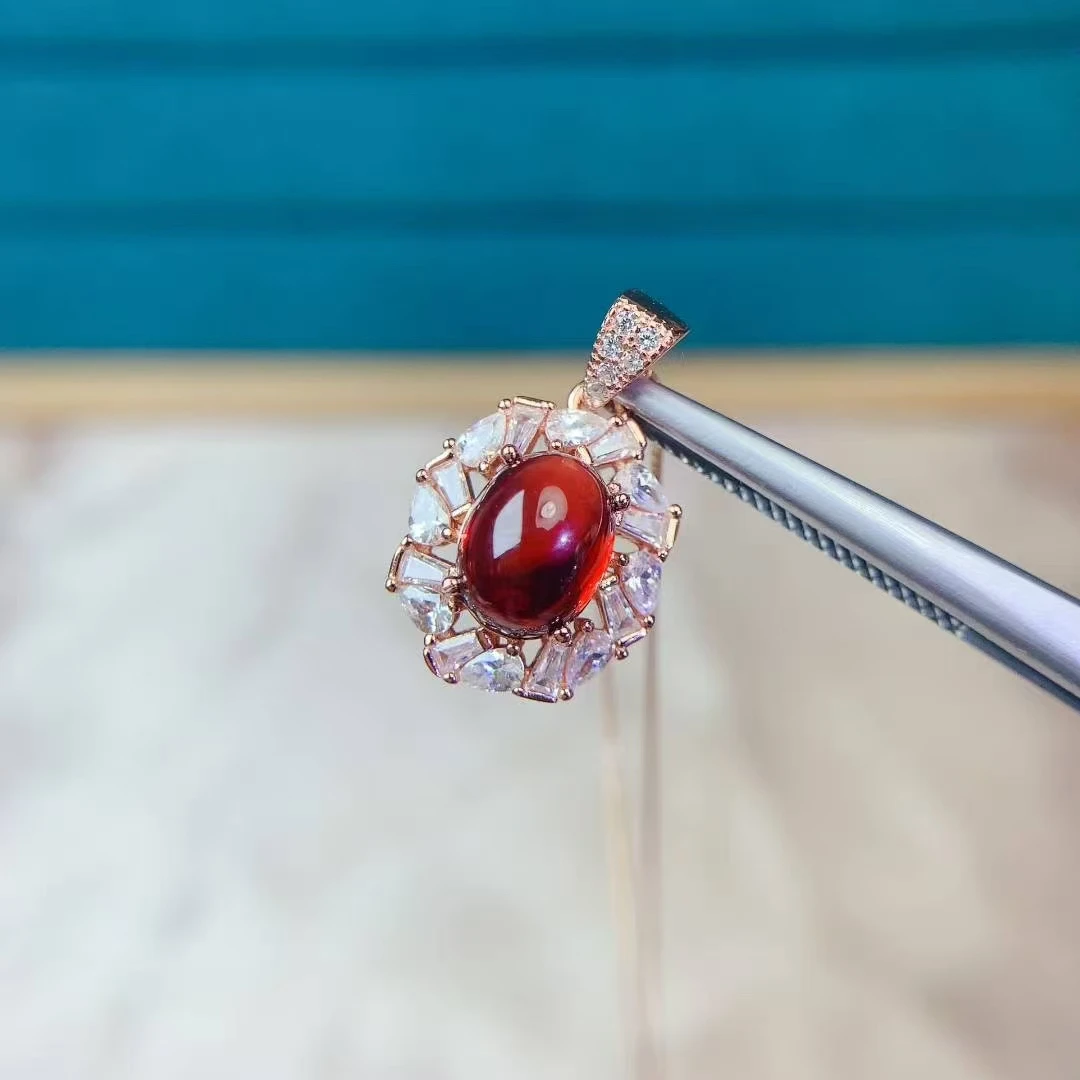 

925 Silver Natural Garnet Pendant 7mm*9mm 1ct VVS Grade Garnet Necklace Pendant with 3 Layers 18K Gold Plating