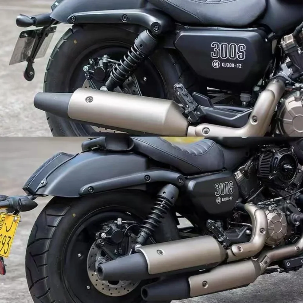 Adjustable seat height shock absorbers. The SRV300 is equipped with adjustable shock absorbers. (QJMOTOR motorcycle)