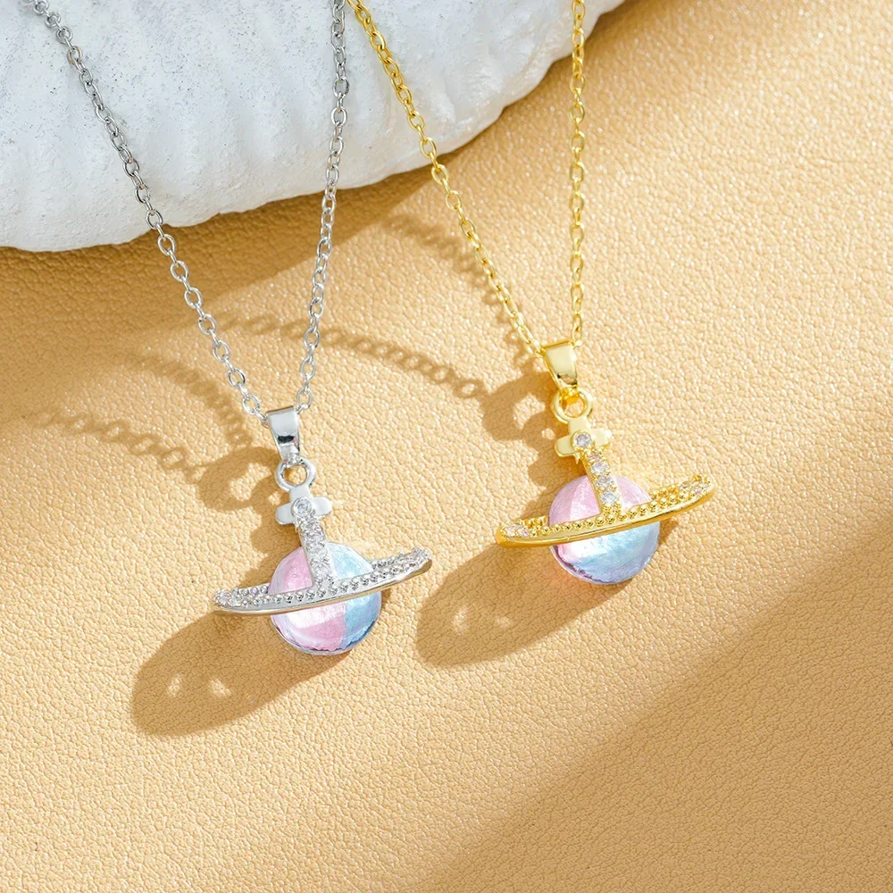 

A unique and niche design for women, a light luxury Saturn non-fading titanium steel necklace