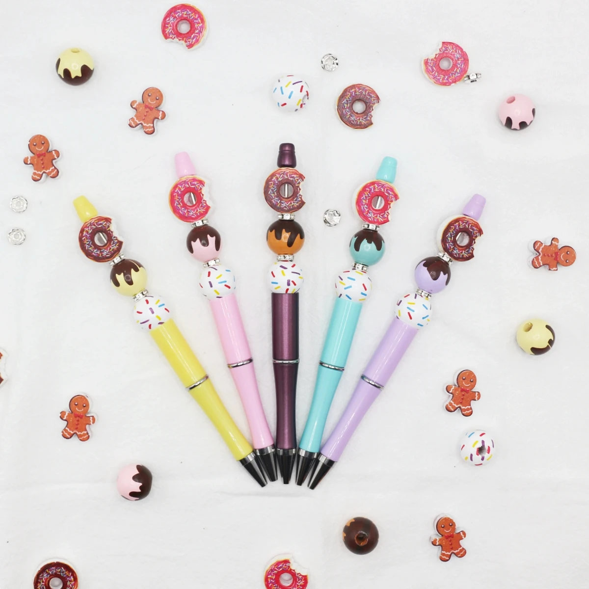 5PCS/10PCS Color Chocolate Rose Red Doughnuts Gingerbread Man Dessert Cake Theme DIY Wood Bead Set with Black Ink Ballpoint Pen