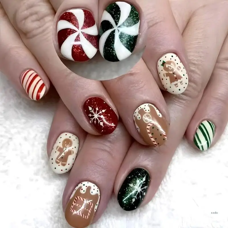 1set Short Oval Christmas Snowflake Patterns False Manicure Art Party Makeup for Women