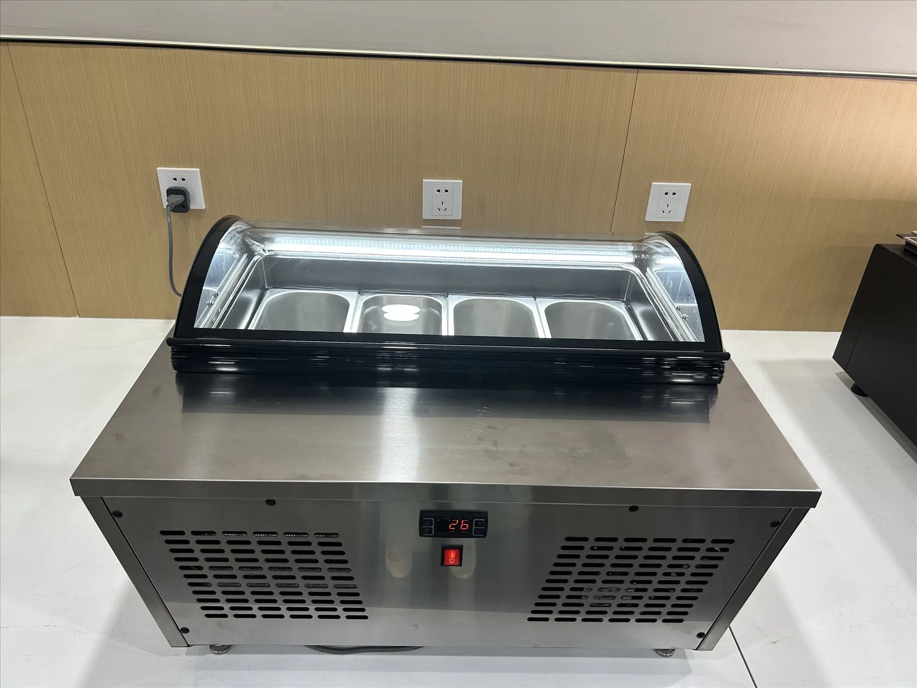 Wholesale 85L Counter Top Stainless Steel Ice Cream Fridge Display Chiller Electric Power Source