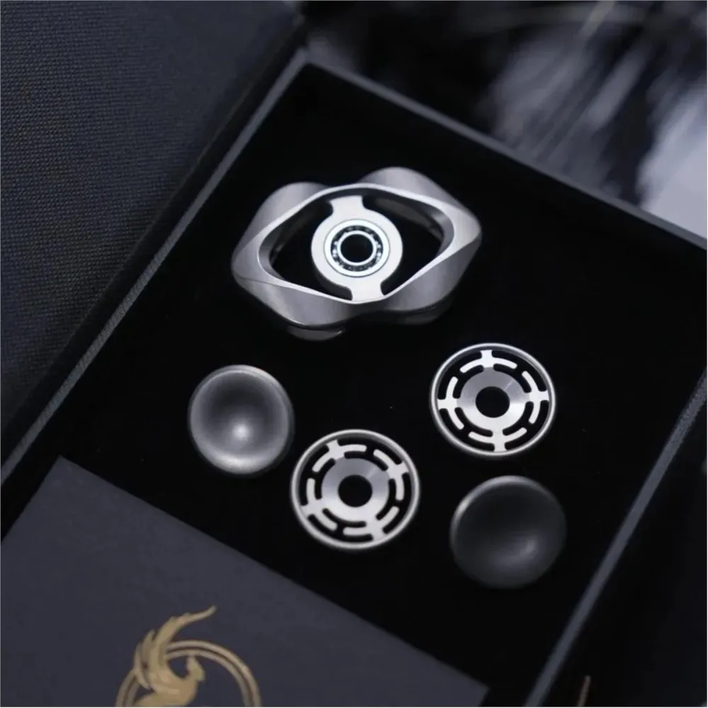 AuroraEDC Morning Star Fidget Spinner Gyroscope en acier inoxydable Gadgets de soulagement de l'anxiété Fidgeting Spinners Accessoires de bureau
