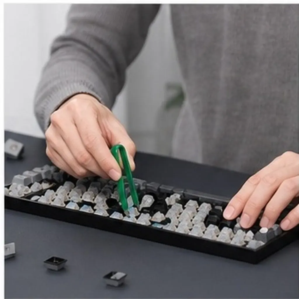 2Pcs Heavy Duty Key Puller Tool Compatible with Most Mechanical Keyboards for Removal Repair and Circuit Board Ic