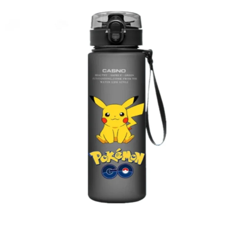 560ML Pokemon kubek na wodę Anime przenośne dziecięce słodkie Pikachu plastikowe kreskówki Outdoor Sports duża pojemność butelki na wodę prezenty