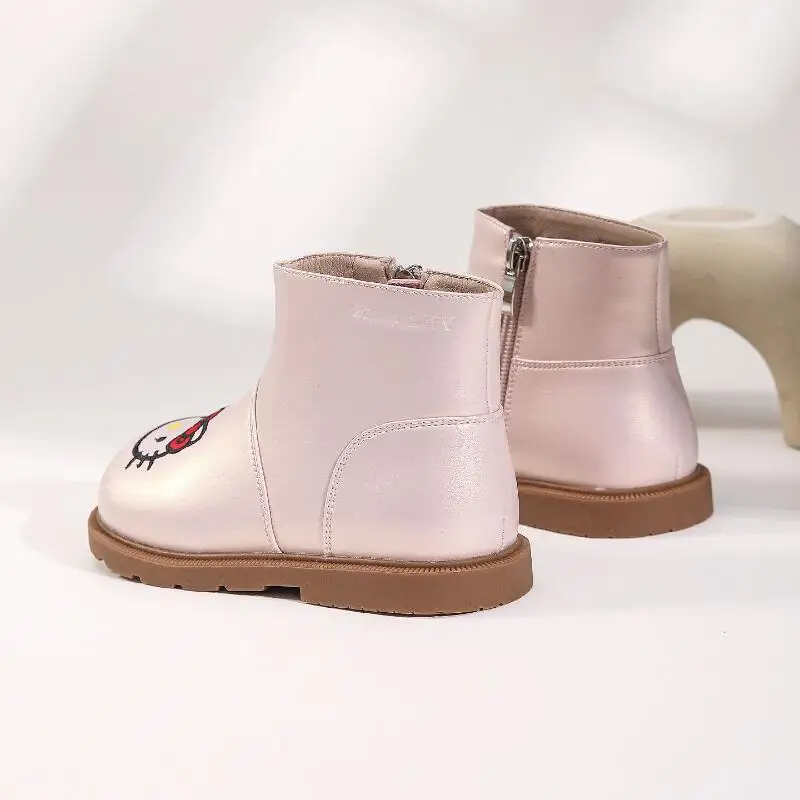 سانريو فتاة مرحبا كيتي Kawaii خفيفة الوزن موضة لينة وحيد الأحذية الجلدية طالب الكرتون الشتاء الطفل حذاء كاجوال نمط جديد