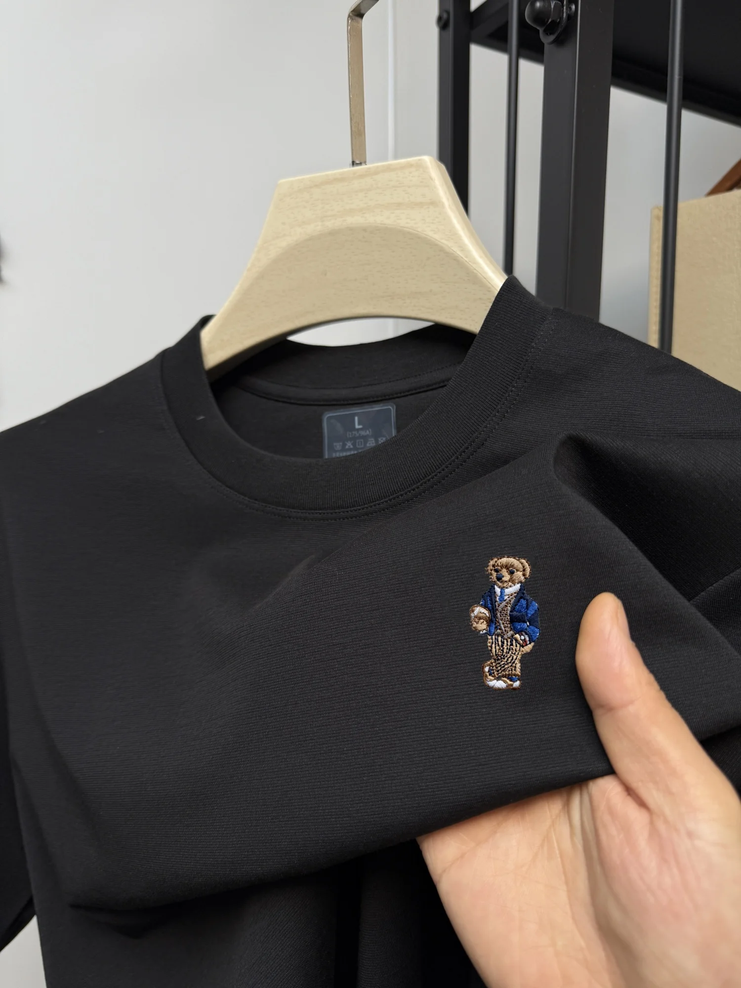New high-end brand men's short sleeved round neck T-shirt summer fashion boutique teddy bear embroidery cotton Korean casual top image 4
