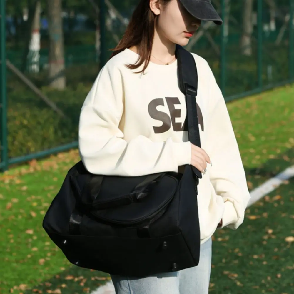 

Large Capacity Tennis Racket Bag Adjustable Multi-layer Tennis Shoulder Bag with Handle Comfortable Straps Sports Fitness Bag