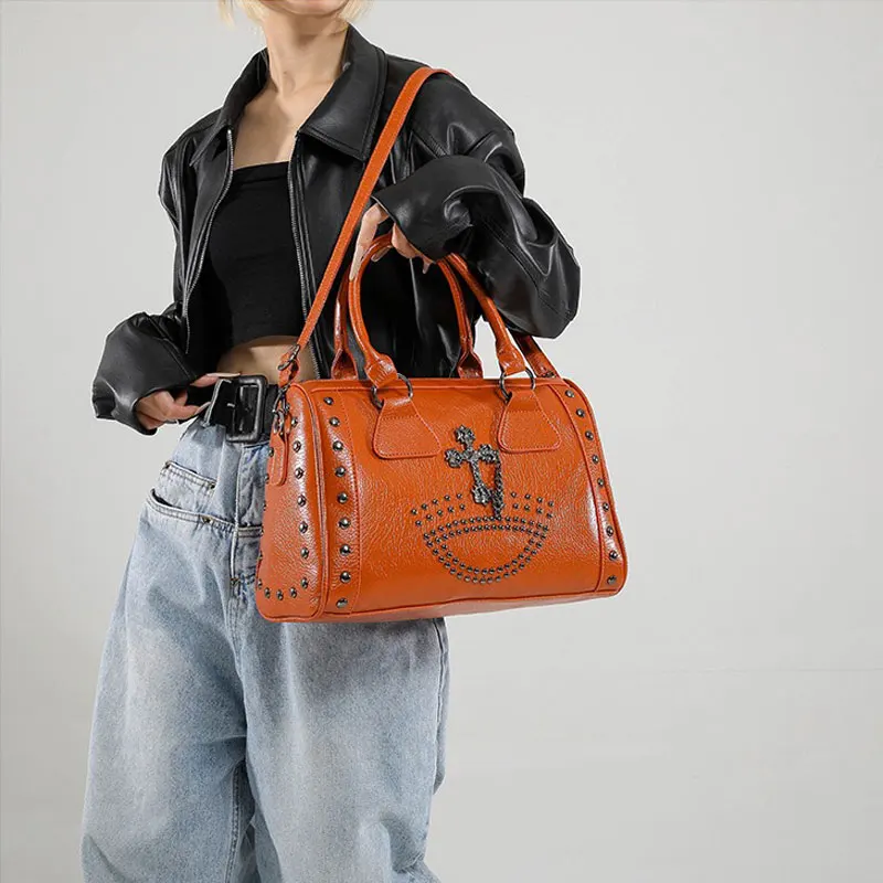 

Punk Style Large Capacity Boston Cylinder Handbag Women Vintage Fashion Rivet Shoulder Bag Versatile Commuter Crossbody Bag
