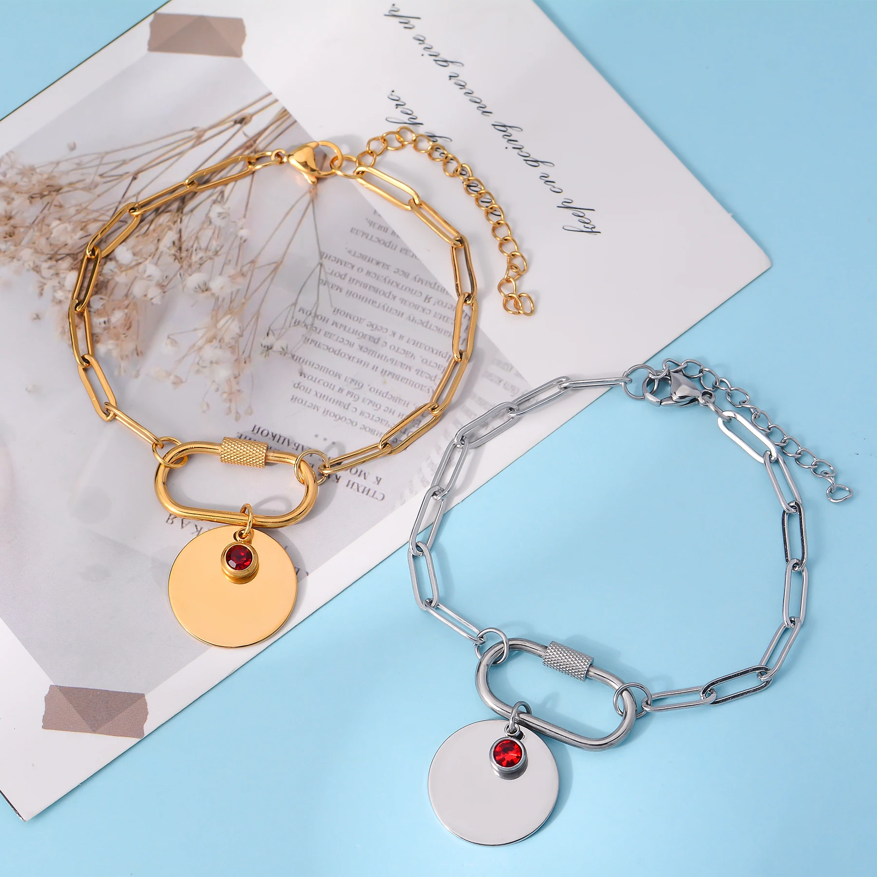 

Stainless Steel Personalized Engraved Name Bracelet With Paperclip Link Chain Charms Pendants Nameplate Bangle Female Jewelry