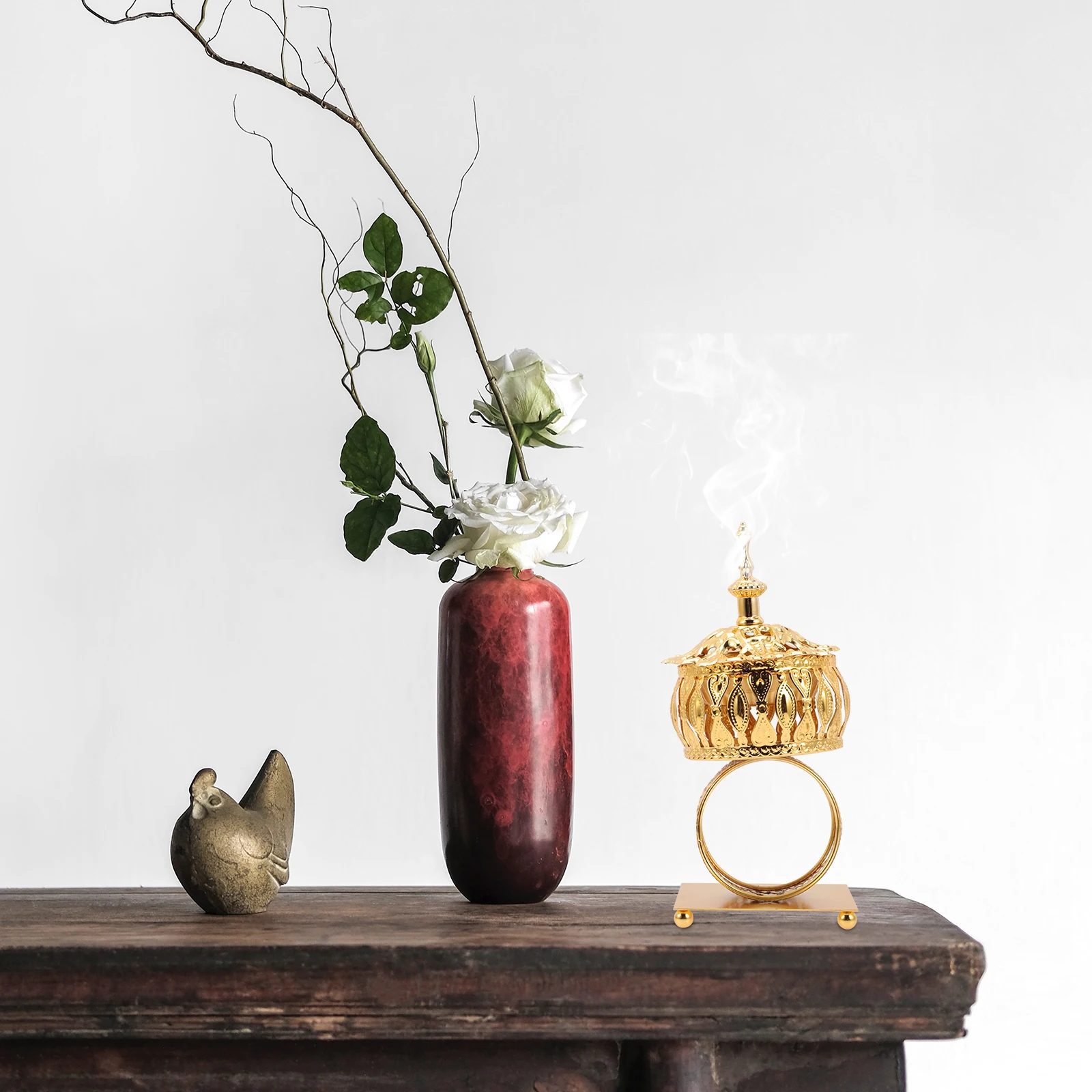 

Luxury Metal Incense Burner Middle East Style Decorative Censer Aroma Stove Compact Fragrance Cone Desktop Office Home Use Alloy