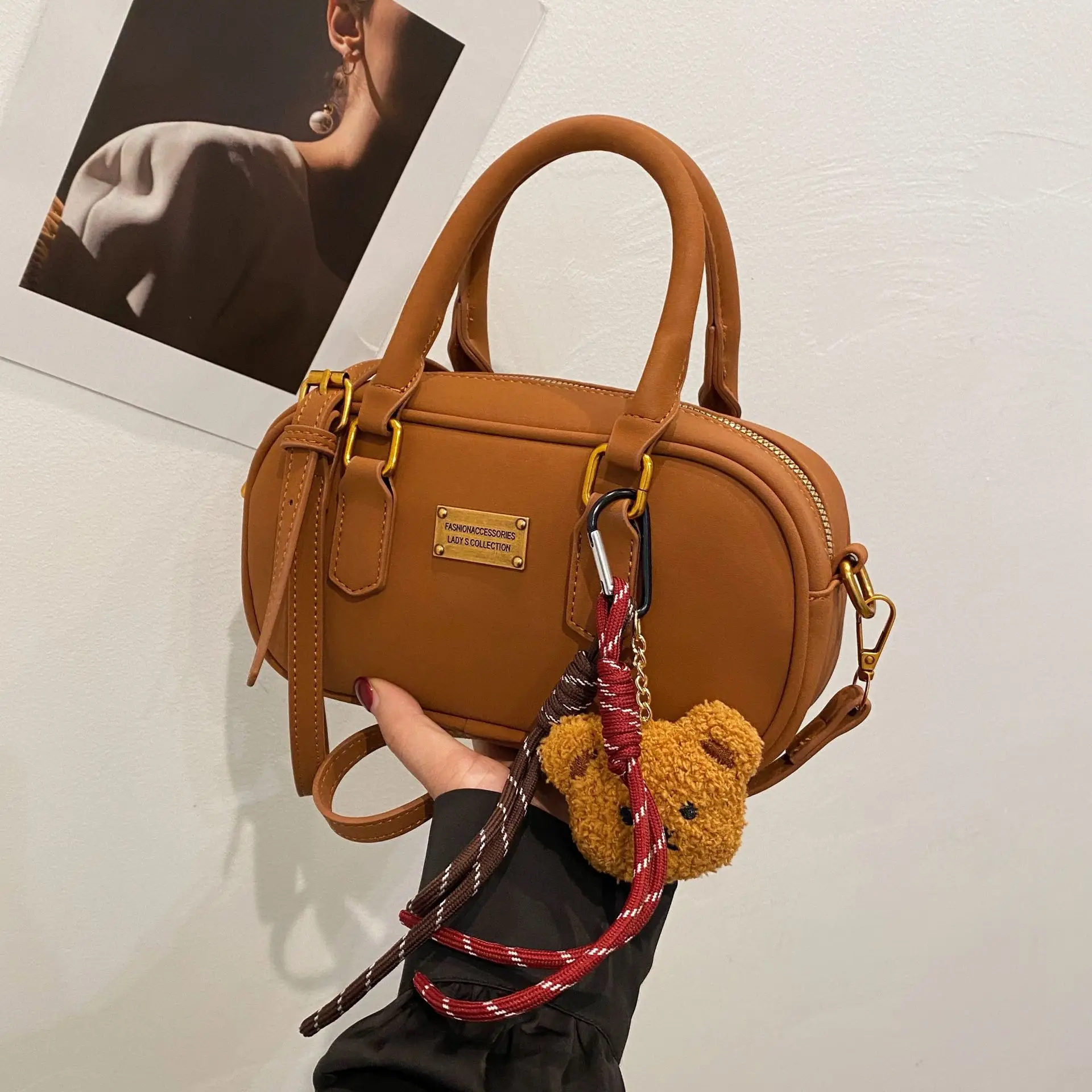 

Винтажная сумка Boston 2025 года — многосторонняя сумочка через плечо/плечо, женская сумка с матовой отделкой