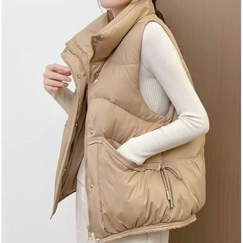 

Пуховый хлопковый женский жилет 2026, новый модный жилет, универсальный осенне-зимний черный жилет цвета хаки, теплая куртка, женская верхняя одежда