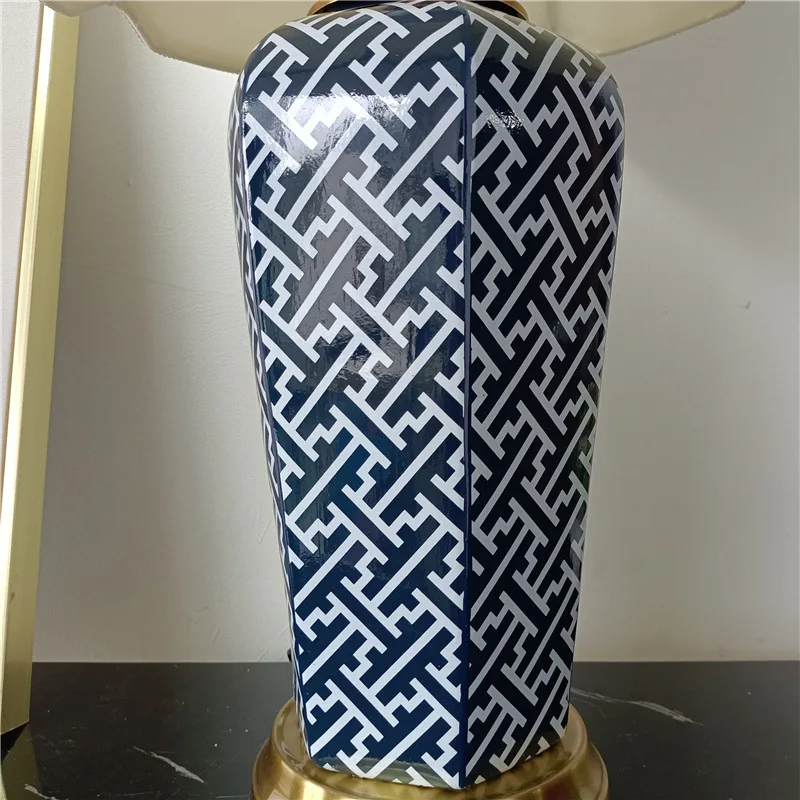 Keramik-Schreibtischlampe, einfache Atmosphäre, Nachtlampe für Wohnzimmer, Schlafzimmer, Arbeitszimmer, dekorative Schreibtischlampe