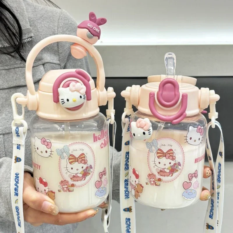 

700Ml Sanrio Hello Kitty Water Bottle Straw Water Cup Gym Large Capacity Anime Kuromi Cinnamoroll Cartoon Children Cup Gift