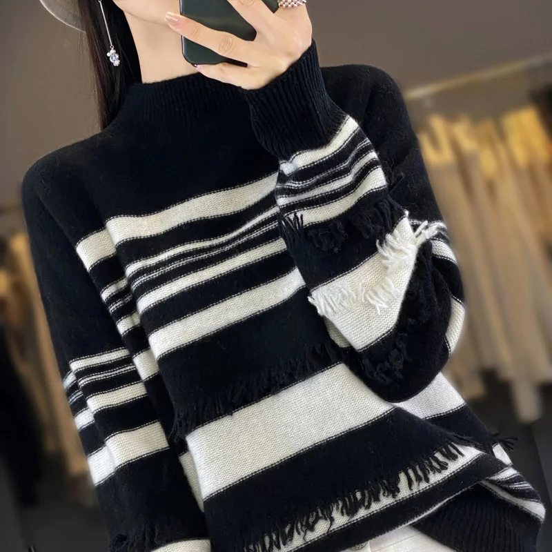 سترة صوف نسائية بأكمام طويلة وياقة شبه عالية سترة مخططة محبوكة فضفاضة وناعمة عالية الجودة