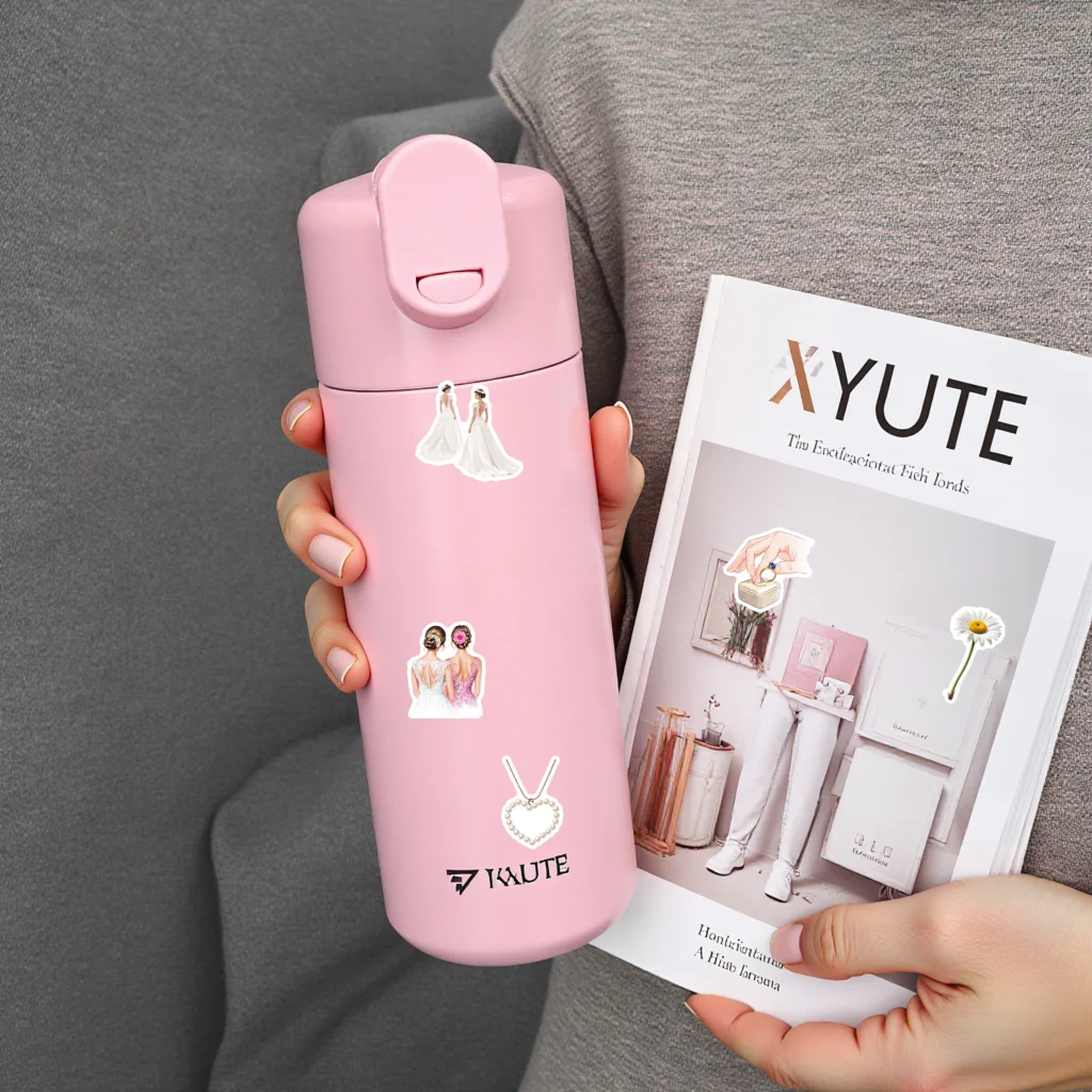 สติกเกอร์แต่งงานโรแมนติก 35 ชิ้น สติกเกอร์โรแมนติกน่ารัก สติกเกอร์แต่งงานสำหรับตกแต่งกีตาร์ สเก็ตบอร์ด แล็ปท็อป กระเป๋าเดินทาง DIY