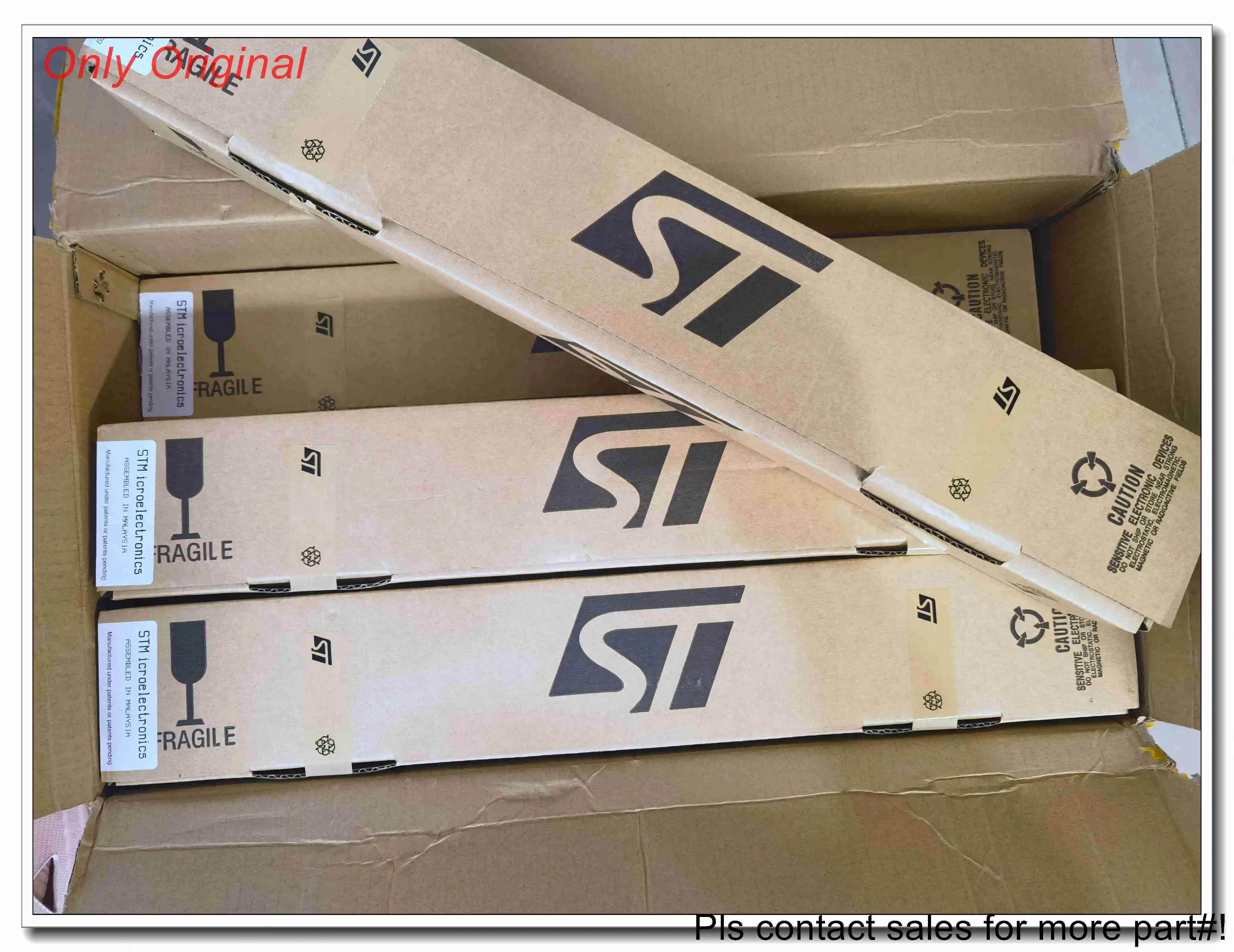 5 pz/lotto di M2764A-2F1 chip di memoria CDIP28, originali in stock