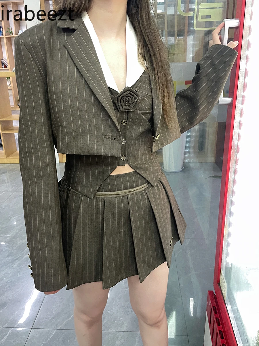 Retro Preppy Suit Sweet Cool Spice Suit Jacket Halter Vest High Waist Pleated Skirt Suit Commit Roupas Femininas Conjuntos