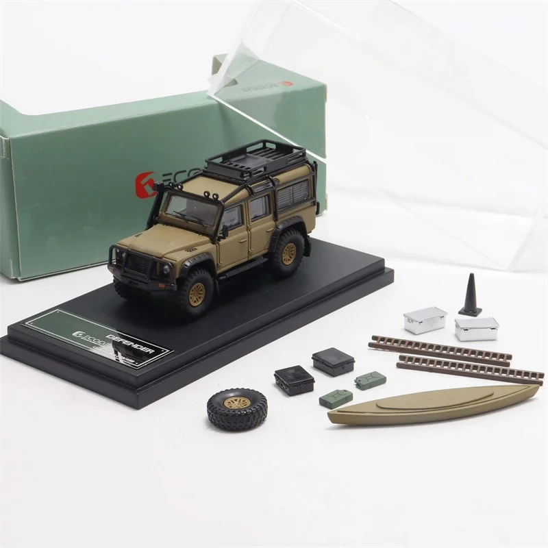 ماستر 1:64 موديل سيارة ديفندر 4x4 مصنوع من خليط معدني مع ملحقات #1