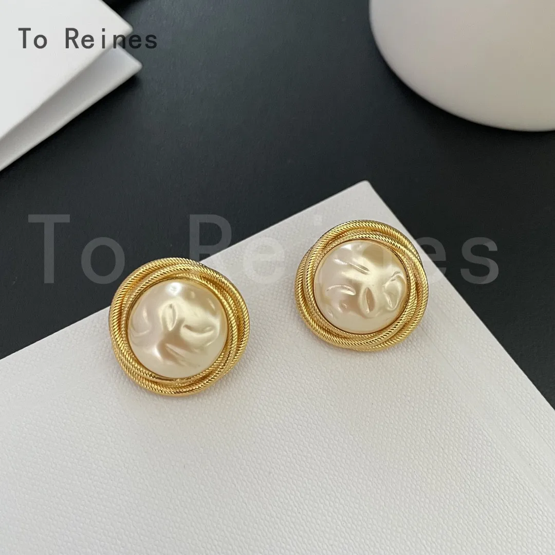 To Reines 2024 Vintage Jewelry Europe Gold Round Pearl Earrings Ear Clip Women Luxury Jewelry Accessories