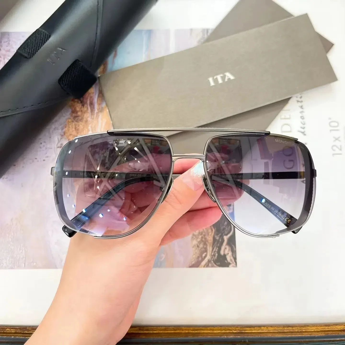

Original ADITA MIDNIGHT SPECIAL DRX-2010 Fashion Leisure Men Sunglasses Gradient Purple Lens Alloy Frame Women Couple Eyewear