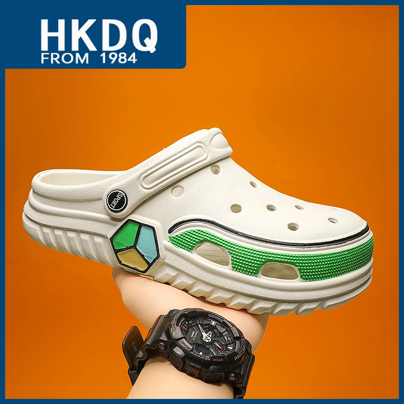 

HKDQ 2024 Summer White Men's Clogs EVA Lightweight Hollow Men Sandals Fashion Design Non-slip Comfortable Beach Slippers For Men