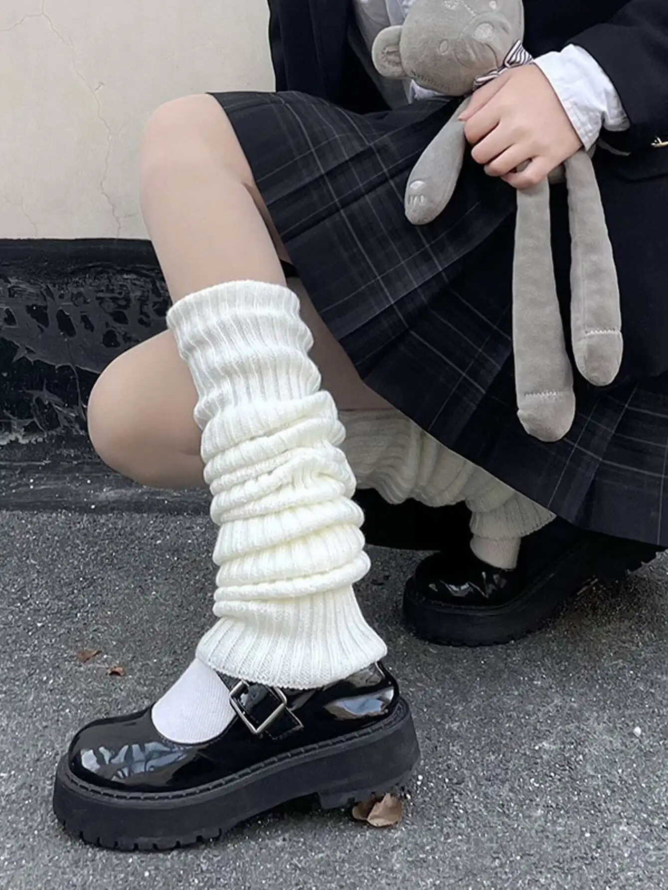 1 Pair Women's Solid Color Vertical Stripe Decorated Sweet And Cute Leg Warmers, Suitable For Spring, Autumn And Winter