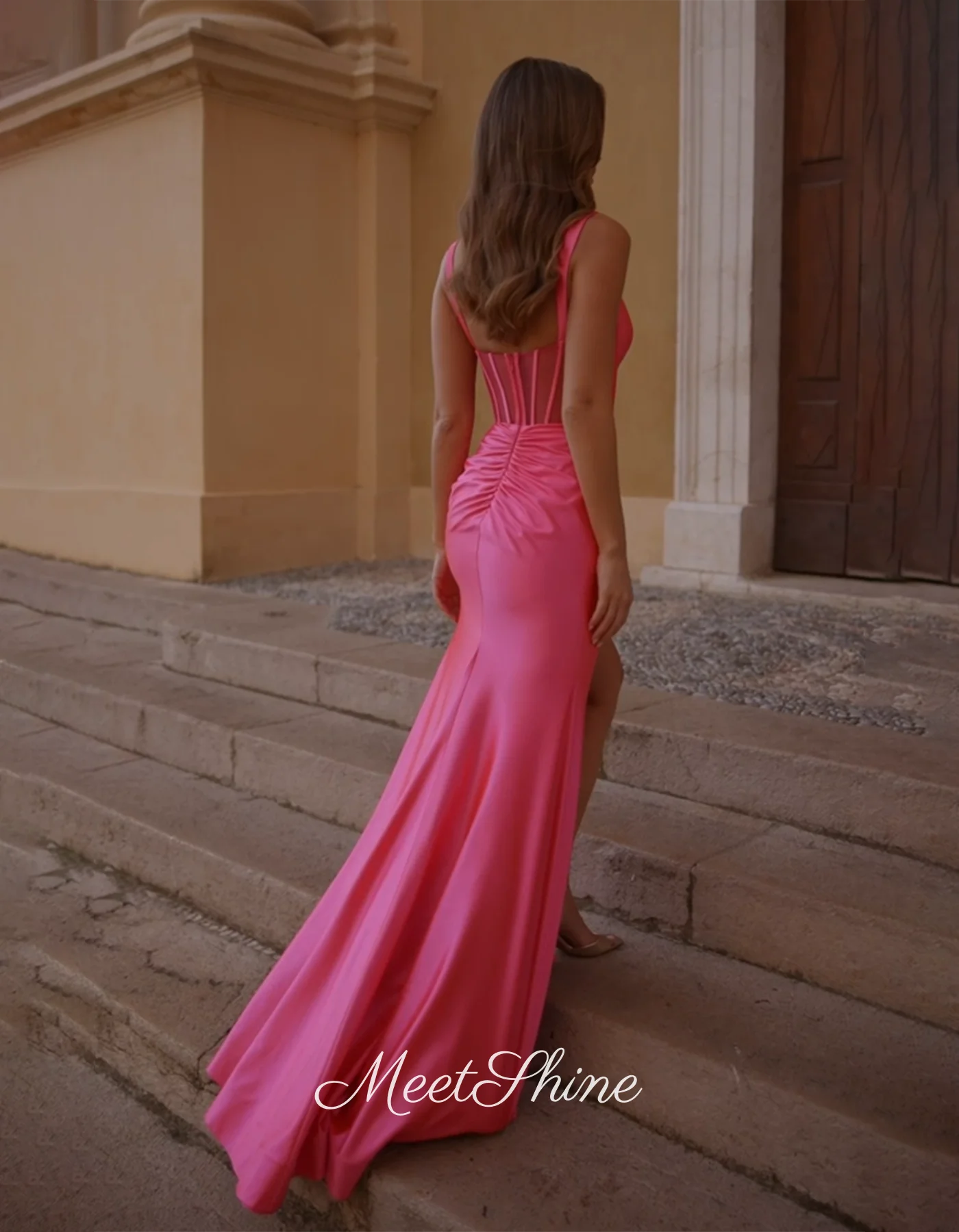 Gaun Malam Satin Putri Duyung Kerah Persegi Sederhana Gaun Prom Pernikahan Formal Lantai Sapu Belahan Tinggi Sisi Elegan Disesuaikan