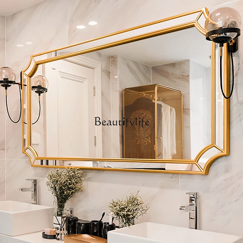 

French retro bathroom cabinet mirror wall wall wall washstand LED smart European makeup mirror