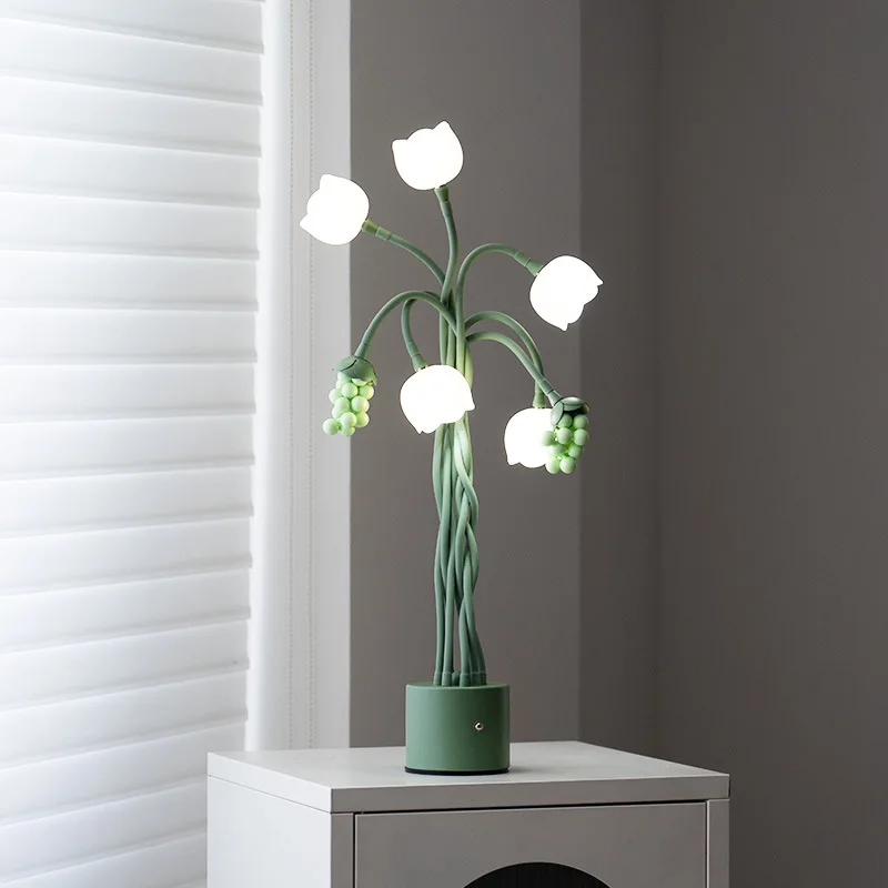 Creative Touch Acrylic Flower Lampshape Floor Lamp Study Grape Tree Small Table Light Desk Decoration Ornament Bedroom Bedsides