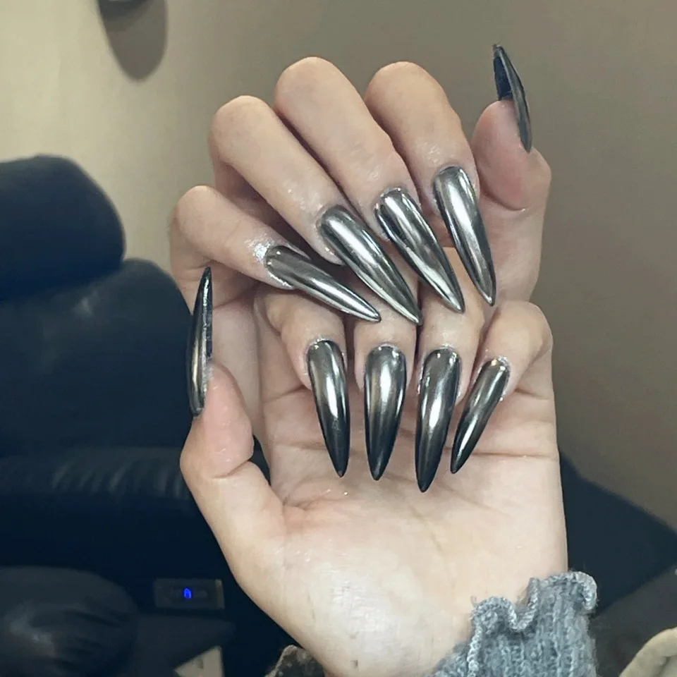 24pcs Punk Metal Fake Nails Press On Finished Long Pointed Silver Mirror y2k Nail Tips Full Cover Stiletto False Nails For Girl