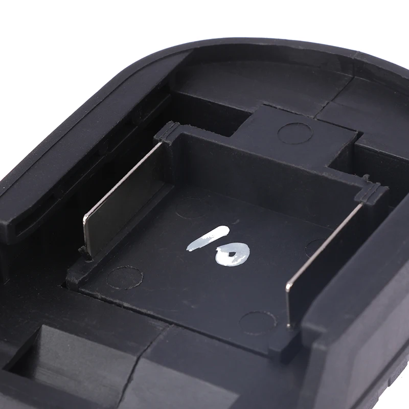 Adapter LED Lamp Flashlight USB Mobile Phone Charger For Makita 18V Li-ion Battery Power Bank