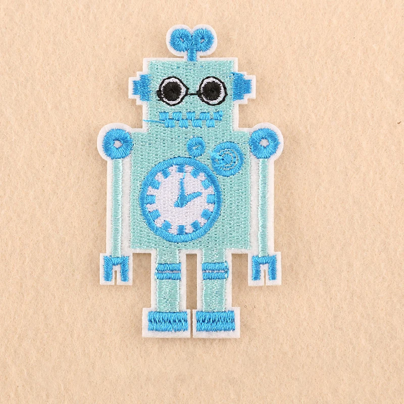 Embroidered Thermoadhesive patch Cute robot Shape Stickers Sewing Accessories Embroidery Child Clothing Iron patch