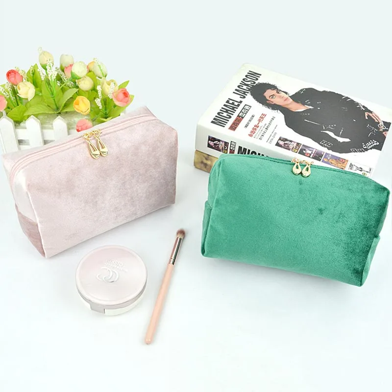 Women High Quality Zipper Cosmetic Storage Square Handbags Luxury Velvet Makeup Bag Portable Travel Wash Bags 2026 New