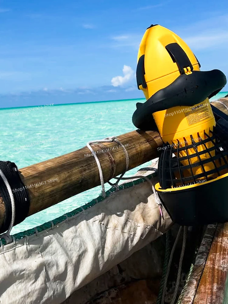 

Underwater Scooter Diving Equipment Swimming Booster with Lithium Battery for Free Diving