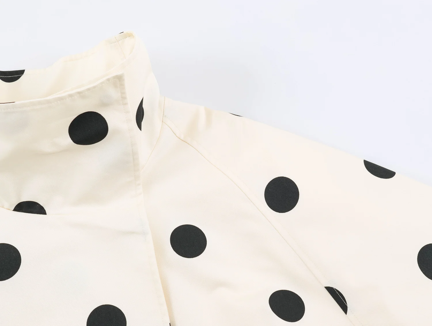 HH Damen Frühling Herbst Weißer Gepunkteter Windbreaker Jacke Stehkragen Langarm Loser Mantel Casual Gym Reise & Streetwear – Detail 5