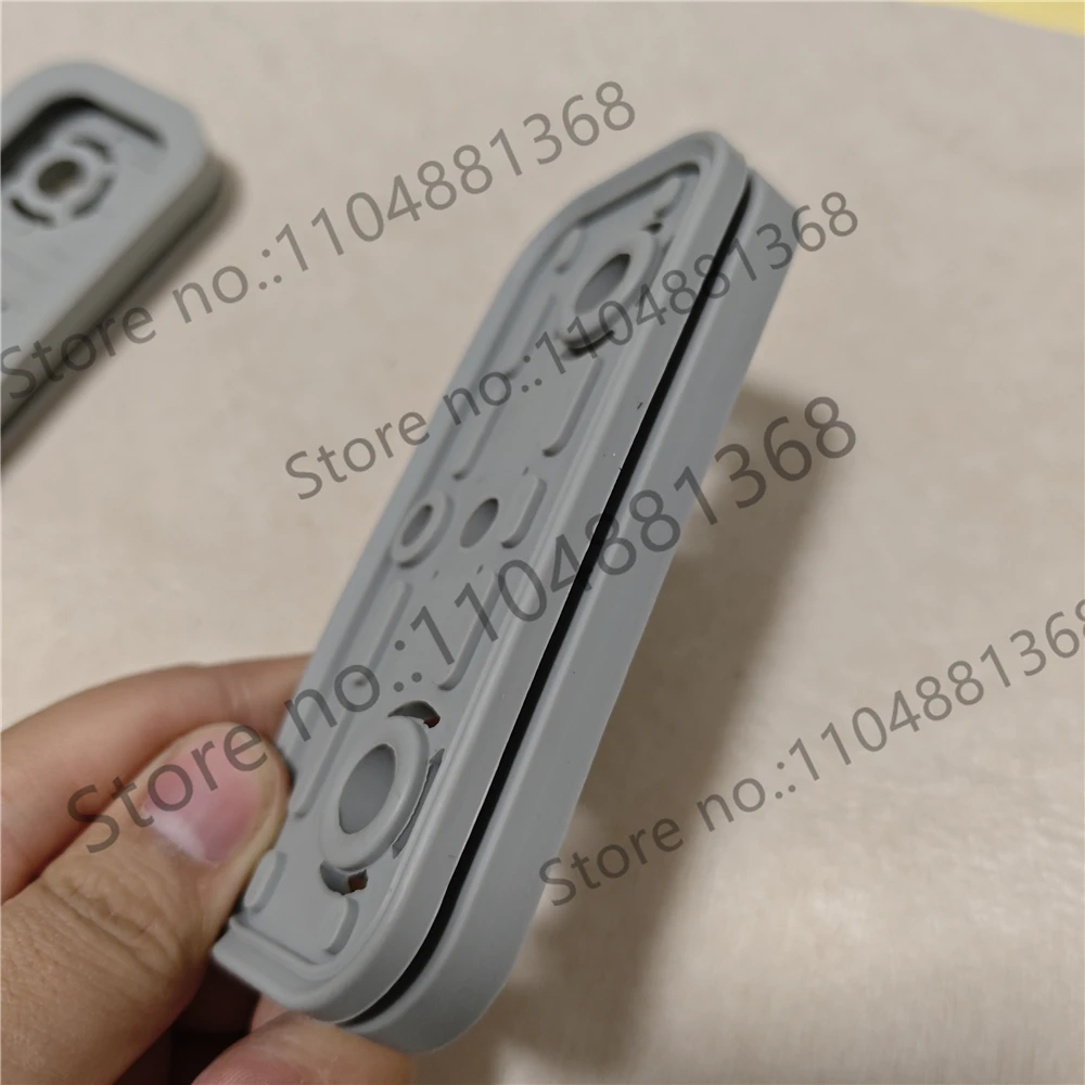 

Комплект из 4 присосок для обрабатывающего центра с ЧПУ, 120*50*17 мм