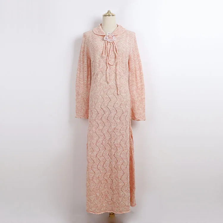Roze gebreide maxi-jurk voor dames, hals met bloemkraag, lange uitlopende mouwen, lente-herfstjurken, gebreide jurk met opengewerkte golfpatroon