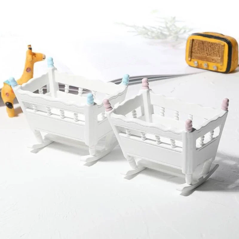 1:12 Dollhouse Minatures Simulation Manual Cradle Mini Furniture Model Food Play