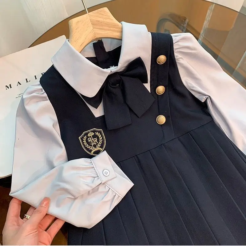 

Girls' JK Uniform British Autumn 2023 New Trend Long Sleeve Fake Two Piece Set Women's Treasure Autumn Dress