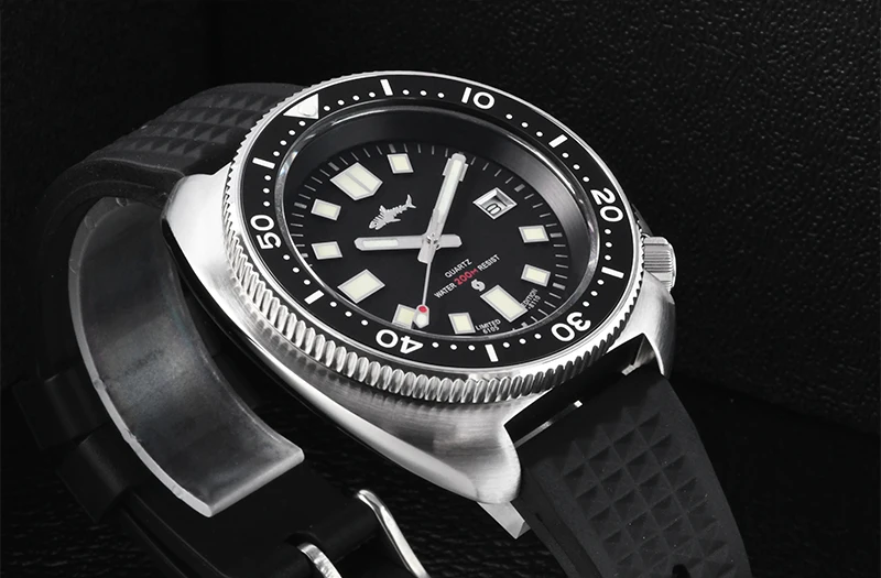 HEIMDALLR Retro Herren-Taucheruhr Stahl/Gummiarmband 20Bar Wasserdicht C3 Leuchtende Keramik-Lünette Saphirglas 2115 Quarz-Uhrwerk – Detail 12